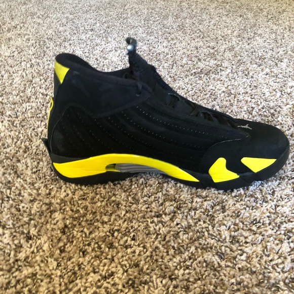 RETRO JORDAN “14” THUNDER (AUTHENTIC) ($85) - Picture 5 of 5